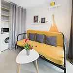 Intimate Close To Pge Narodowy By Renters Varsovie